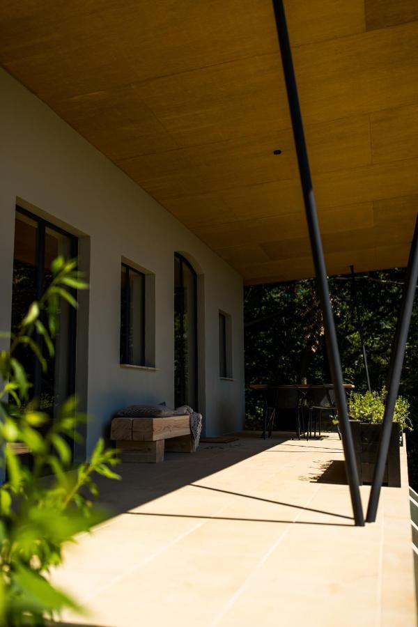 The Cabin Morris Holsbeek ภายนอก รูปภาพ