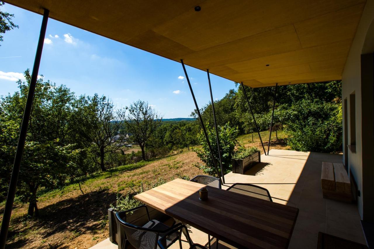 The Cabin Morris Holsbeek ภายนอก รูปภาพ