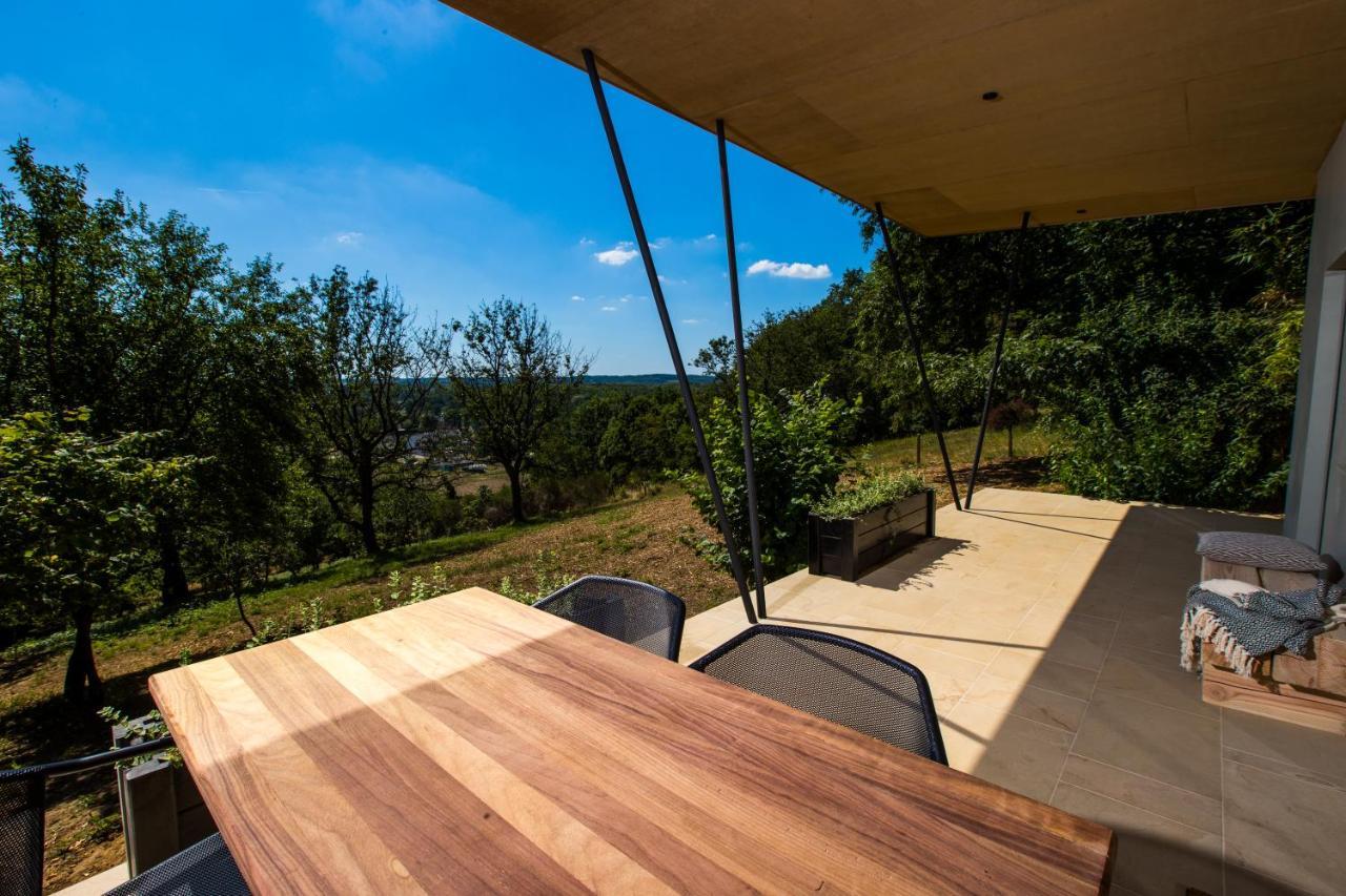 The Cabin Morris Holsbeek ภายนอก รูปภาพ
